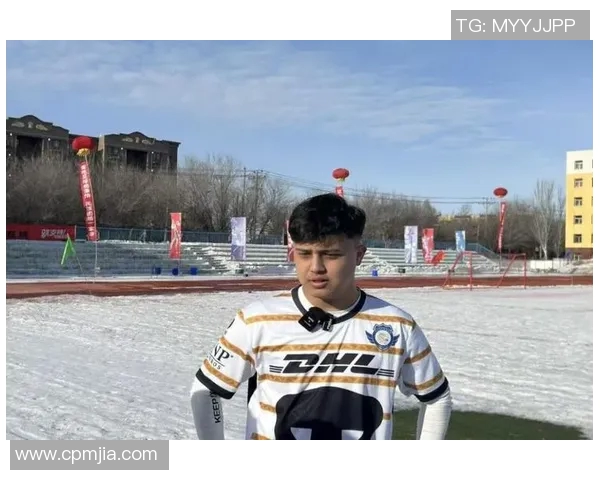 新疆塔城的足球明星是谁他在足球界的影响力如何